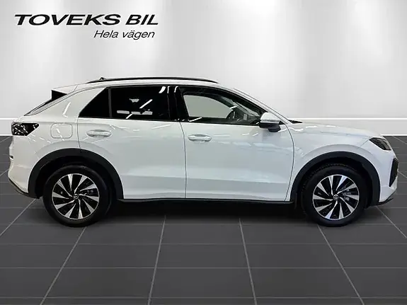 Volkswagen T-Roc 2026 photo 2