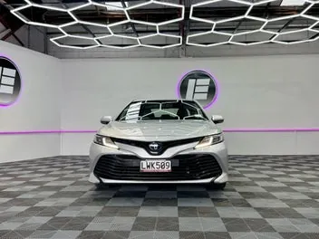 Toyota Camry 2019 photo 3