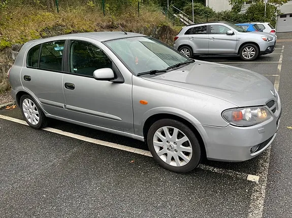 Nissan Almera 2005 photo 2