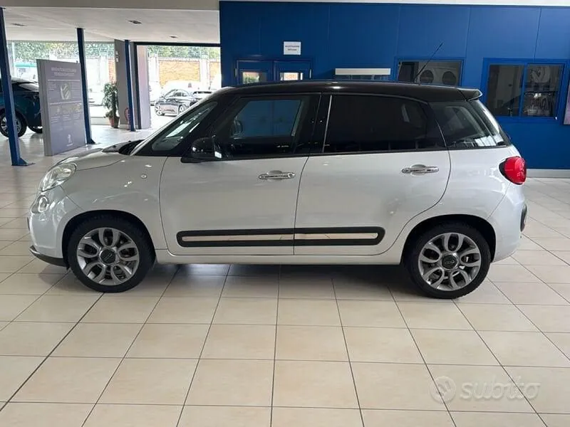 Fiat 500L 2013 photo 2