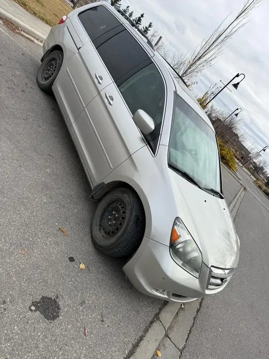 Honda Odyssey 2007 photo 3