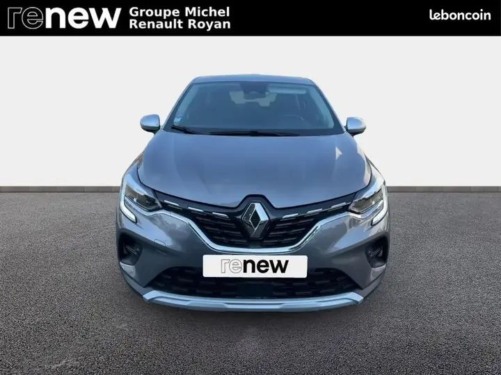 Renault Captur 2021 photo 2