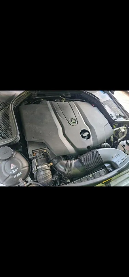 Mercedes-Benz C 220