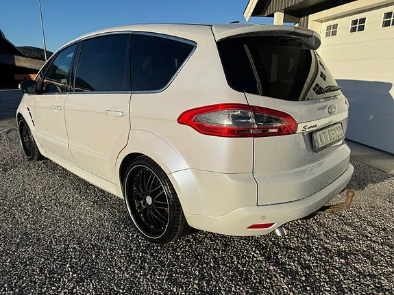 Ford S-Max 2012 photo 4