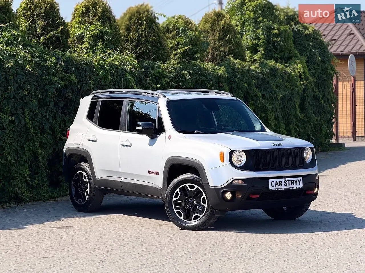 Jeep Renegade 2016 photo 2