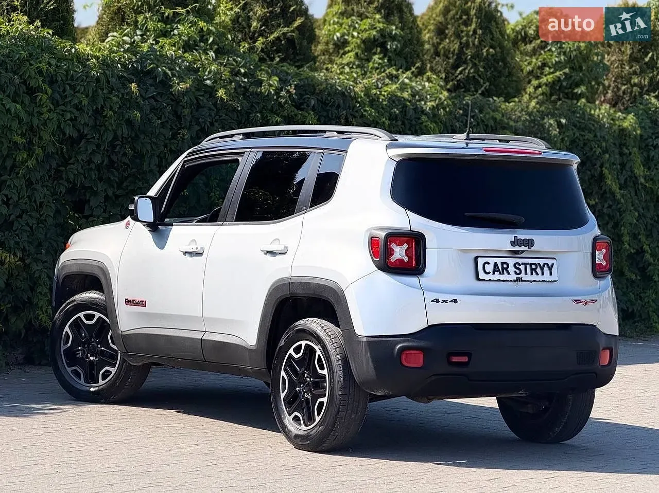 Jeep Renegade 2016 photo 3