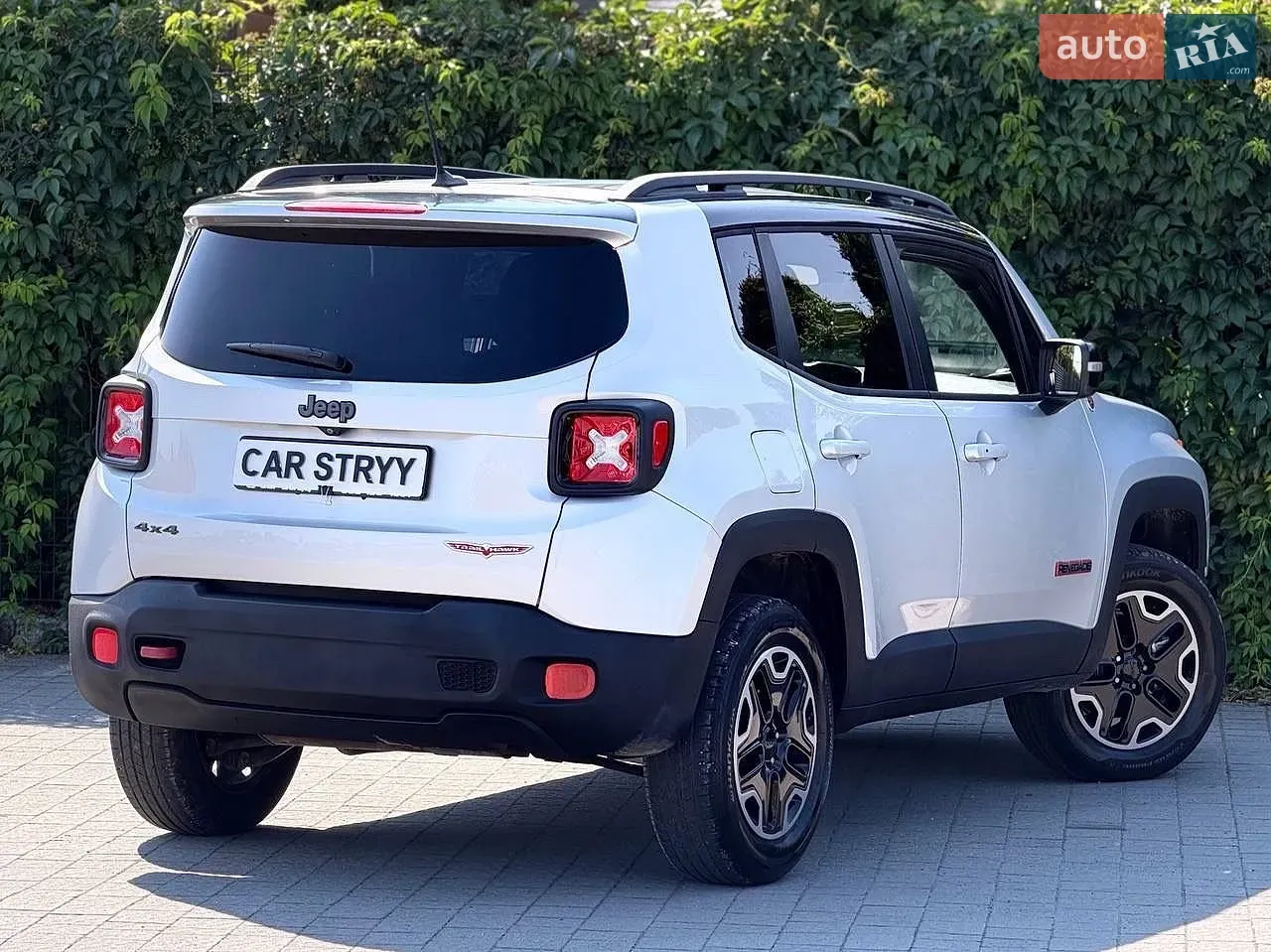 Jeep Renegade 2016 photo 4