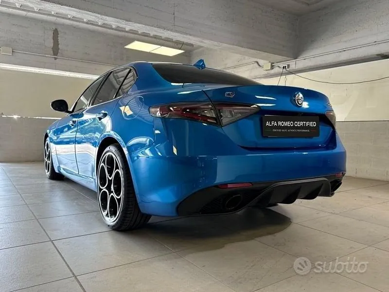 Alfa Romeo Giulia 2023 photo 3