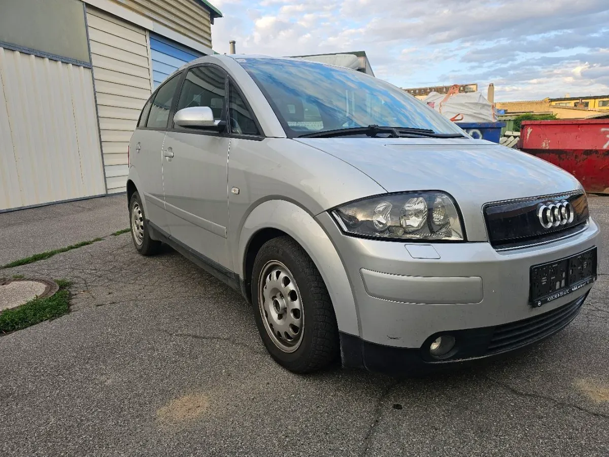 Audi A2 2001 photo 2