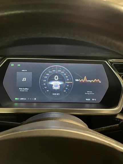 Tesla Model S 2013 photo 4