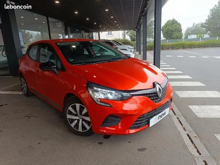 Renault Clio 2023 photo 3
