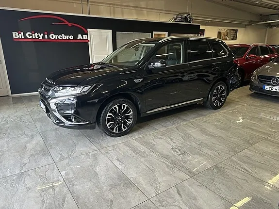 Mitsubishi Outlander 2018 photo 3