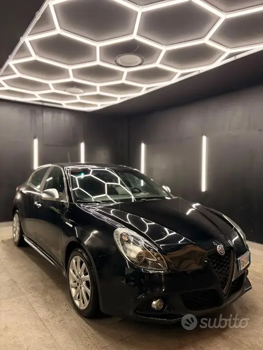 Alfa Romeo Giulietta 2015 photo 3
