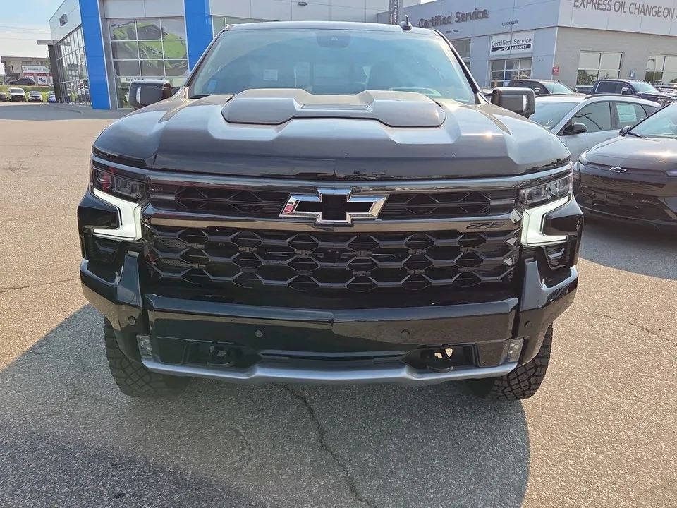 Chevrolet Silverado 1500 2026 photo 2