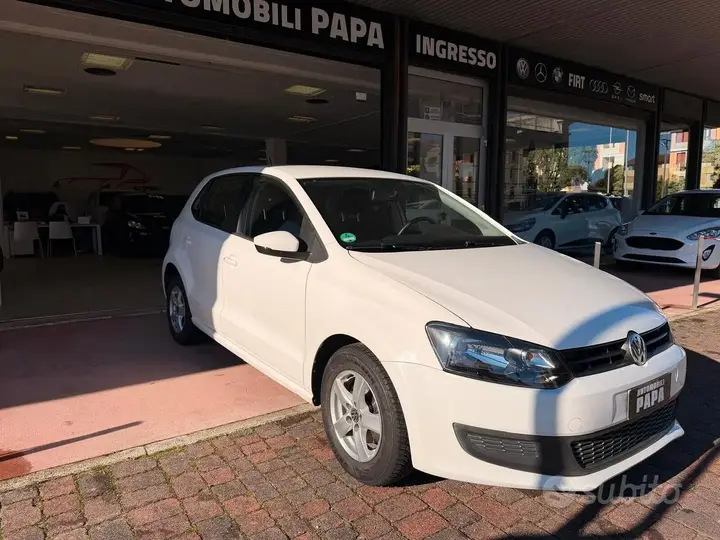 Volkswagen Polo 2011 photo 3