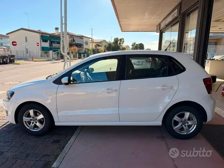 Volkswagen Polo 2011 photo 5