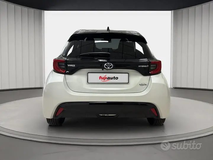 Toyota Yaris 2022 photo 4