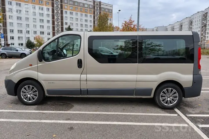 Renault Trafic 2007 photo 4