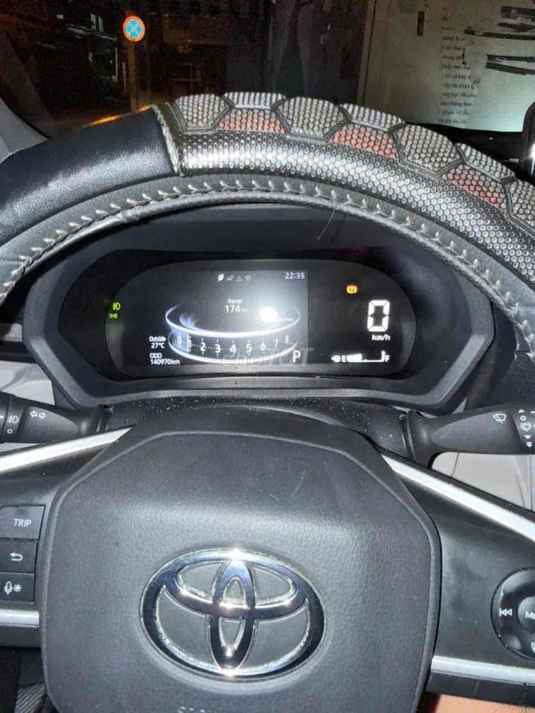 Toyota Veloz Cross 2024 photo 2