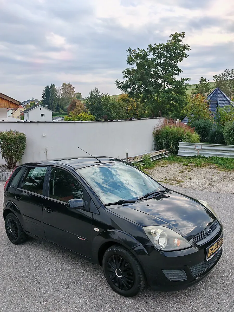 Ford Fiesta 2008 photo 3