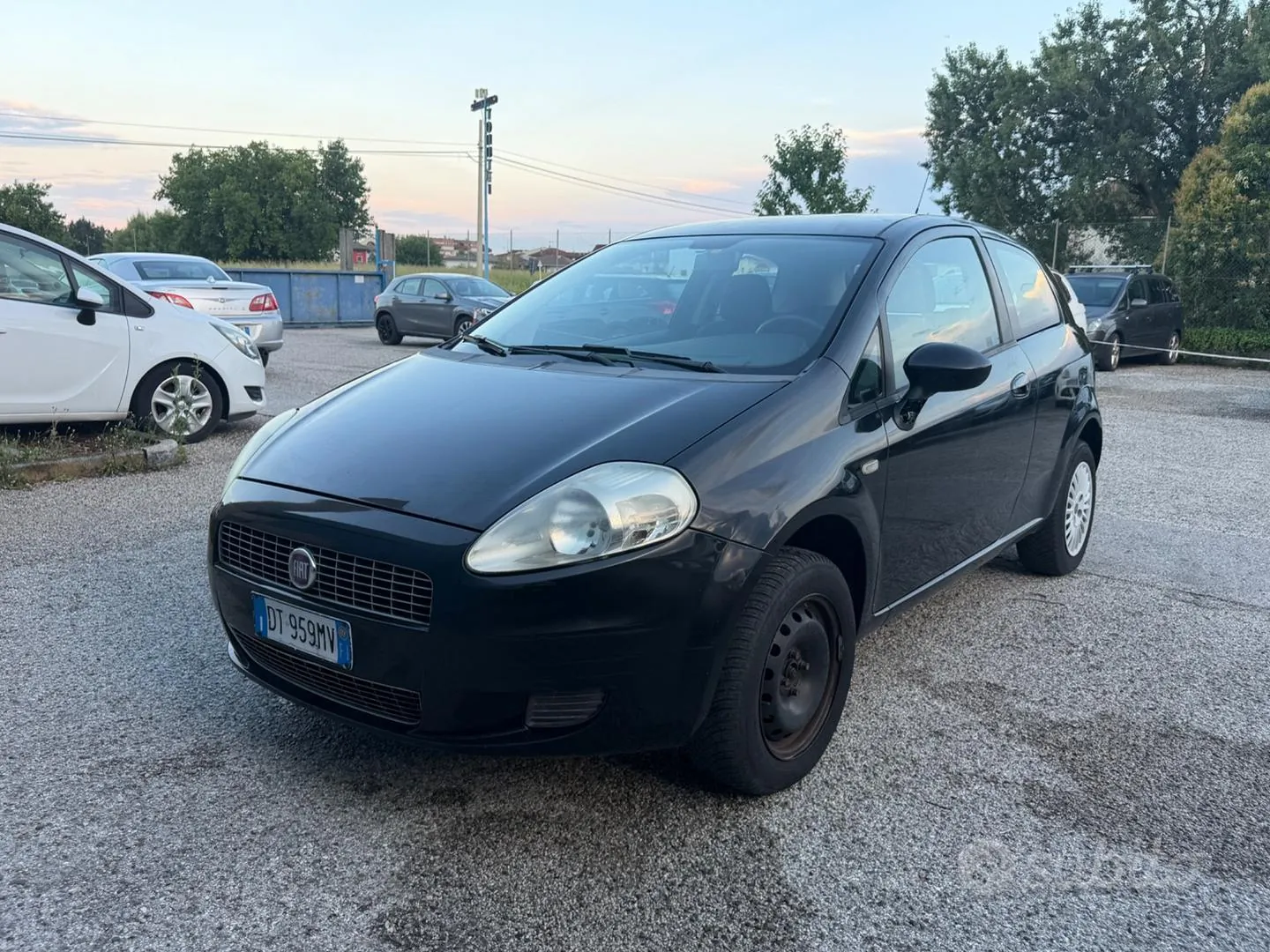 Fiat Punto 2009 photo 4