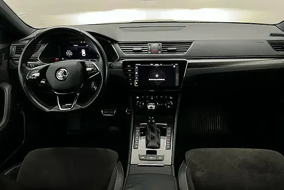 Skoda Superb 2022 photo 3