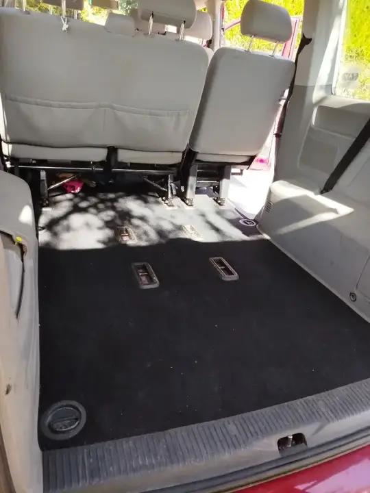 Volkswagen Caravelle 2012 photo 2