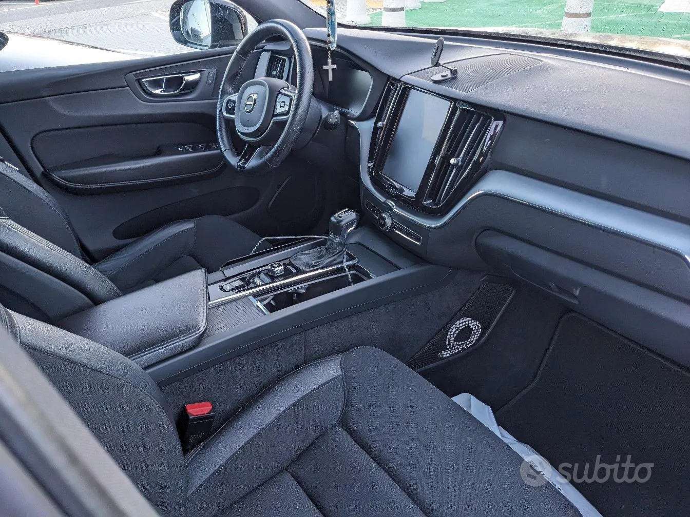 Volvo Xc60 2018 photo 4
