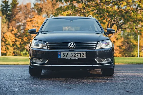 Volkswagen Passat 2012 photo 3