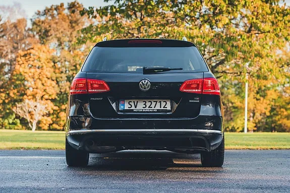 Volkswagen Passat 2012 photo 4