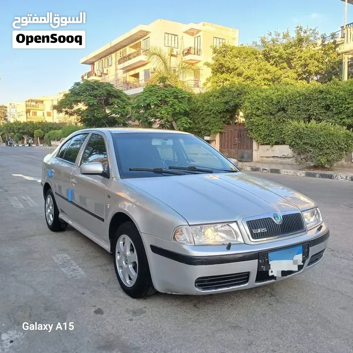 Skoda Octavia 2002 photo 2