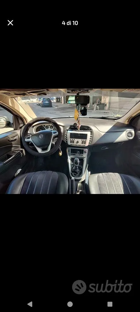 Lancia Delta 2013 photo 4