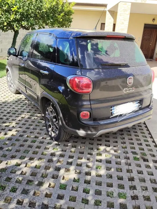 Fiat 500L 2016 photo 2