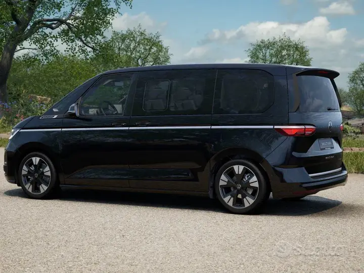 Volkswagen Multivan photo 3