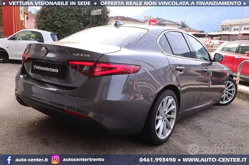 Alfa Romeo Giulia 2017 photo 3