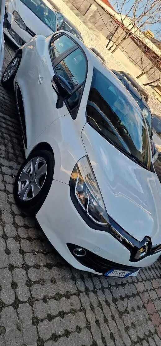 Renault Clio 2012 photo 4