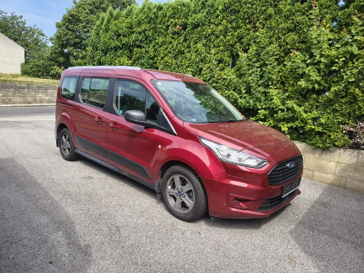 Ford Tourneo