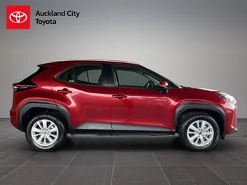 Toyota Yaris Cross 2024 photo 3