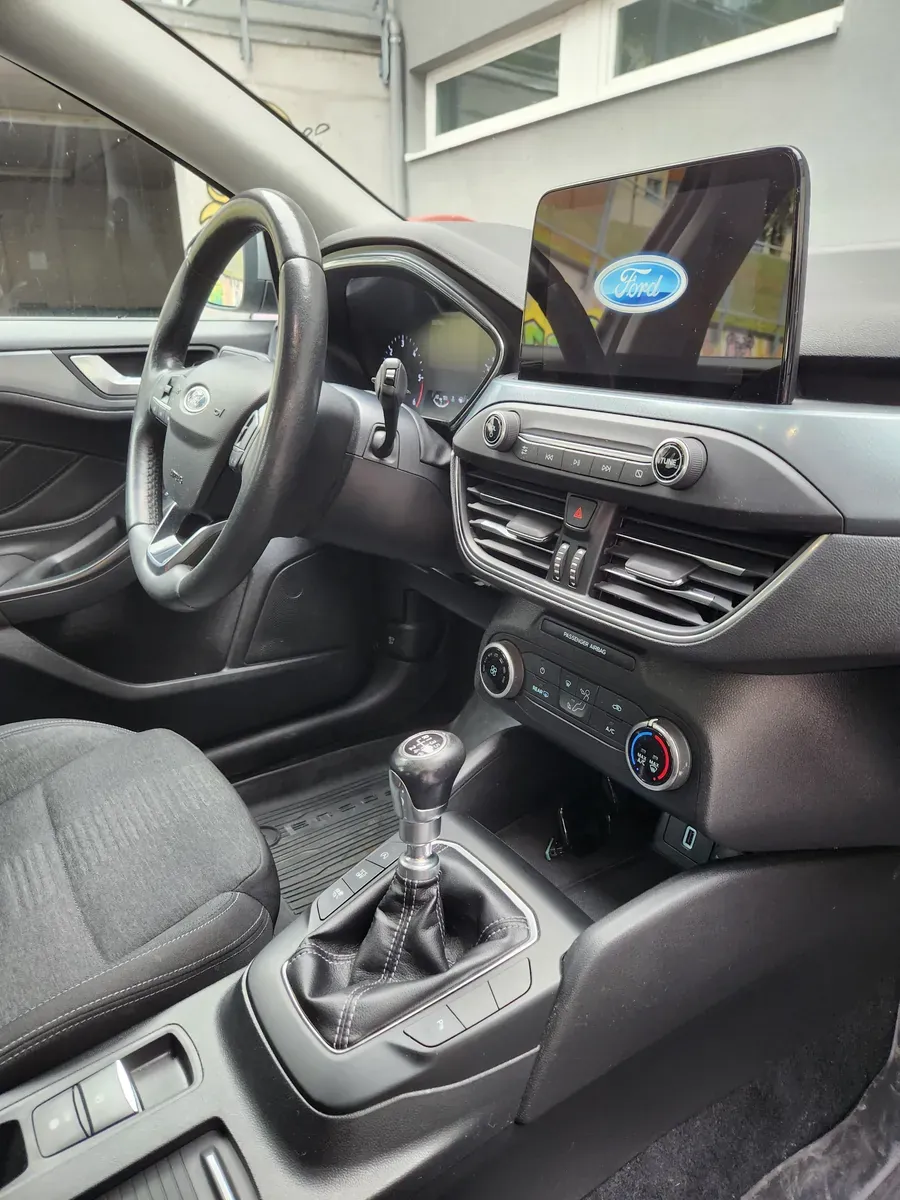Ford Focus 2020 photo 3