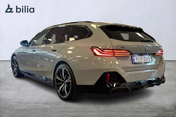 BMW 530E 2025 photo 2