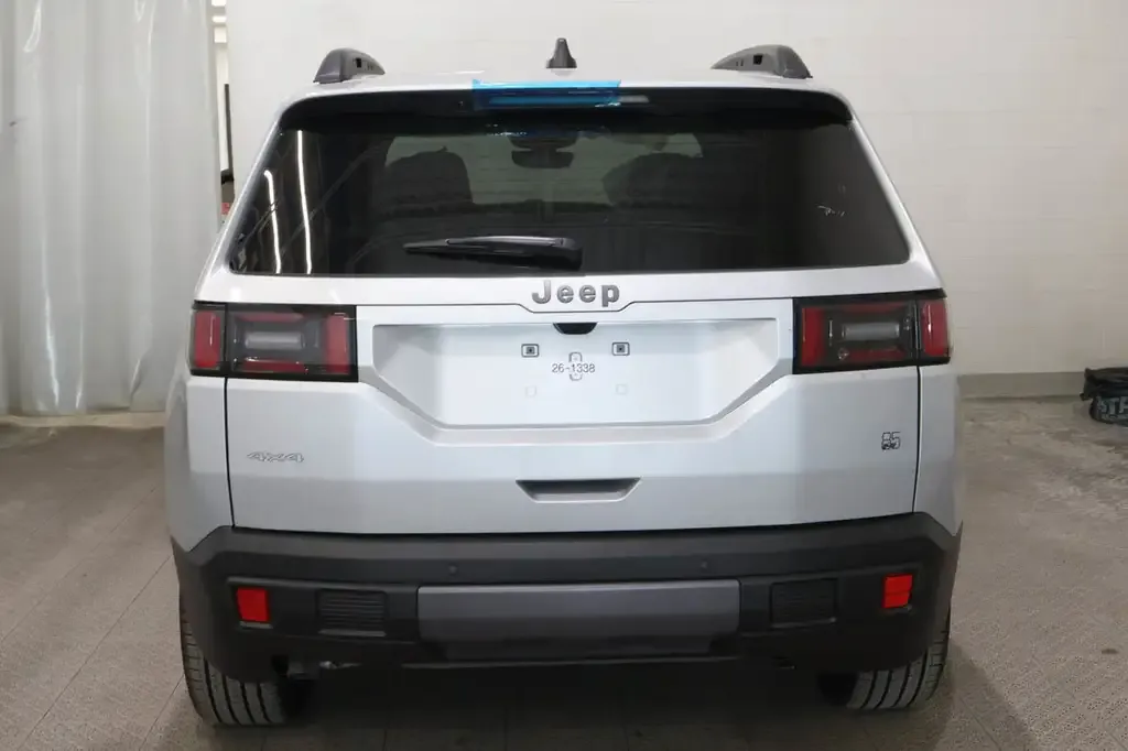 Jeep Cherokee 2026 photo 5