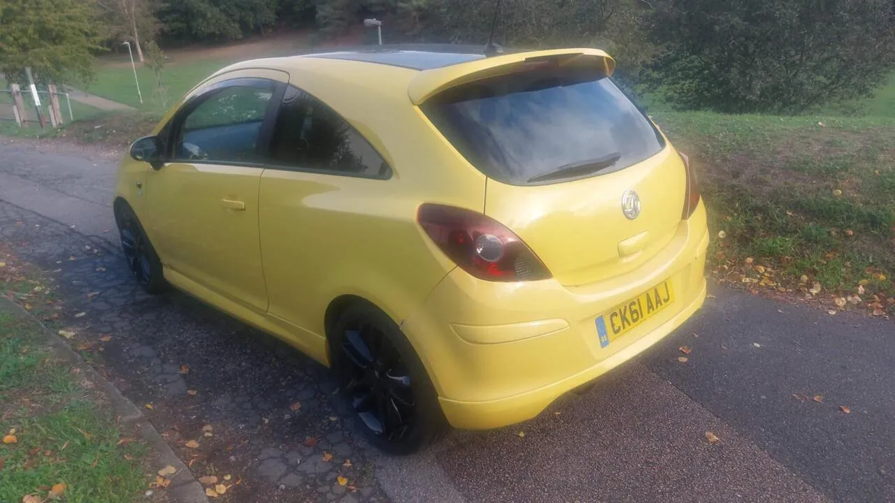 Vauxhall Corsa 2011 photo 5