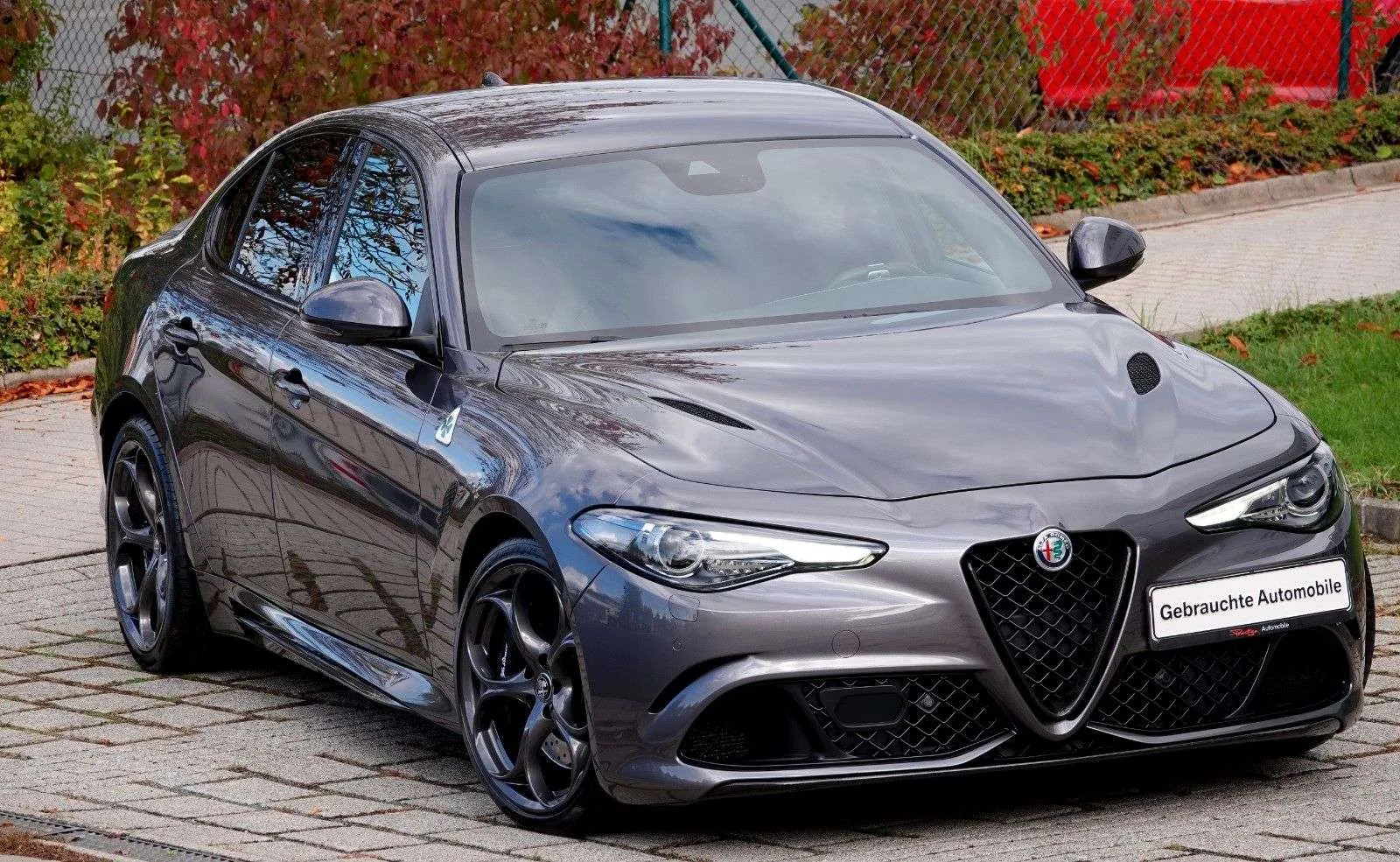 Alfa Romeo Giulia Quadrifoglio 2017 photo 3