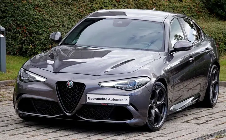 Alfa Romeo Giulia Quadrifoglio