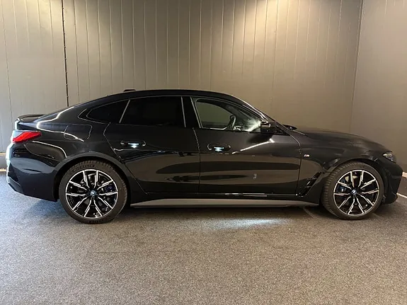 BMW I4 2024 photo 4