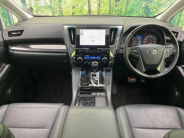 Toyota Alfaard 2.5S C Package 2021 photo 2