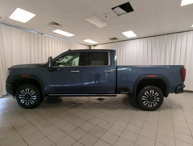 GMC Sierra 2500Hd 2026 photo 5