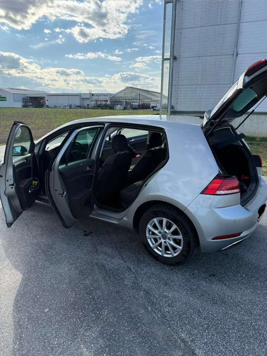 Volkswagen Golf 2020 photo 3