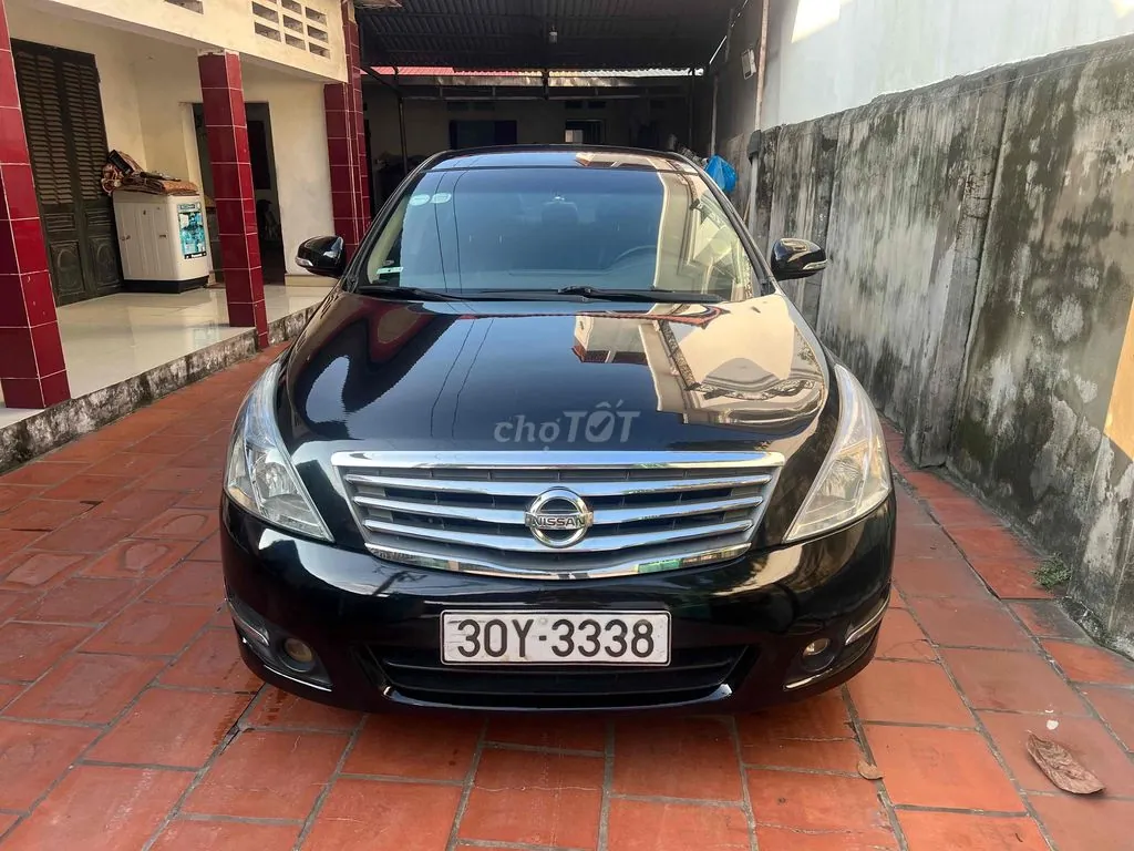 Nissan Teana 2010 photo 2