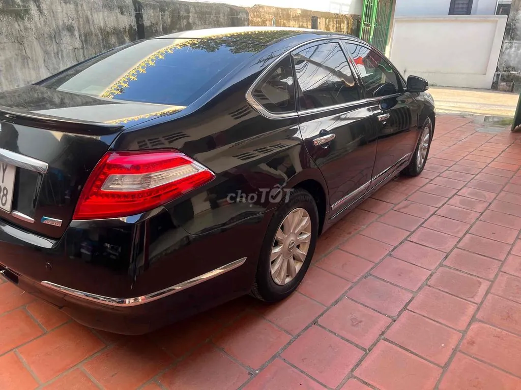 Nissan Teana 2010 photo 3